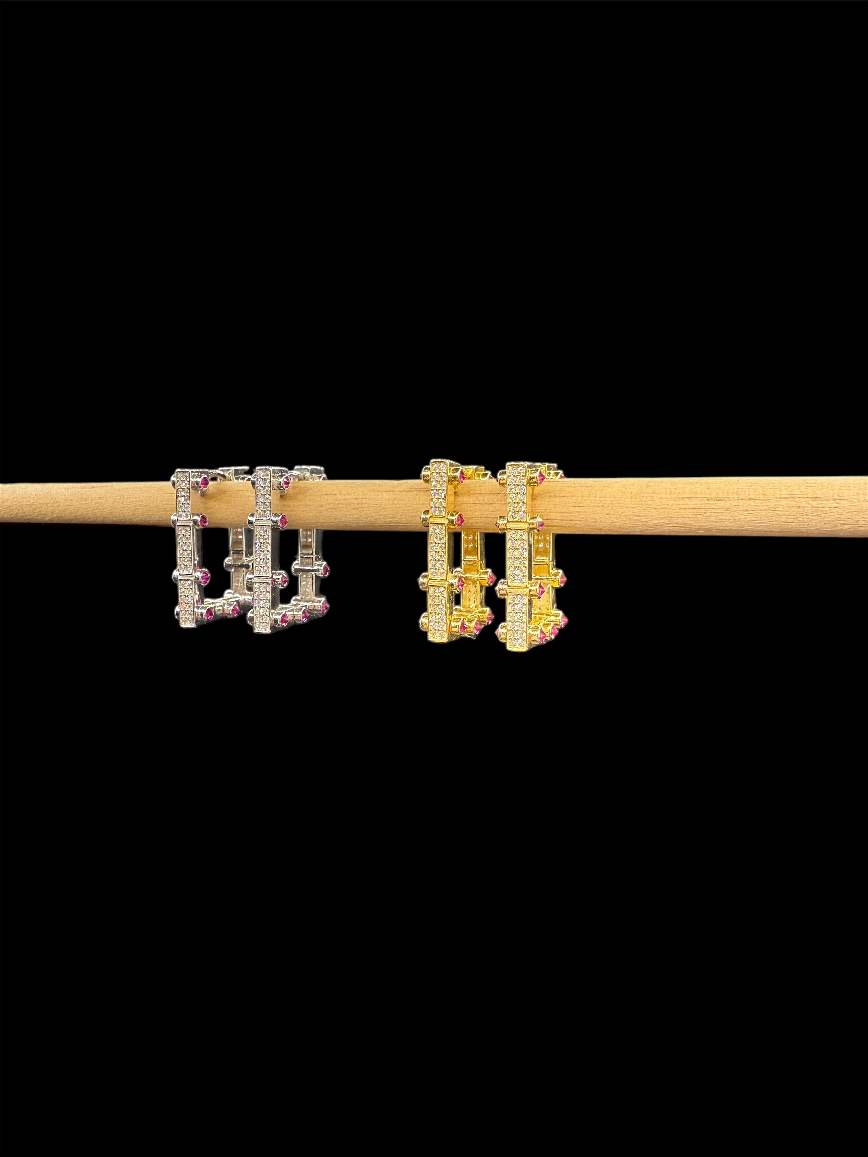 925 Ayar Gümüş Üzeri Altın Kaplama | Güneş Parıltısı Küpeler