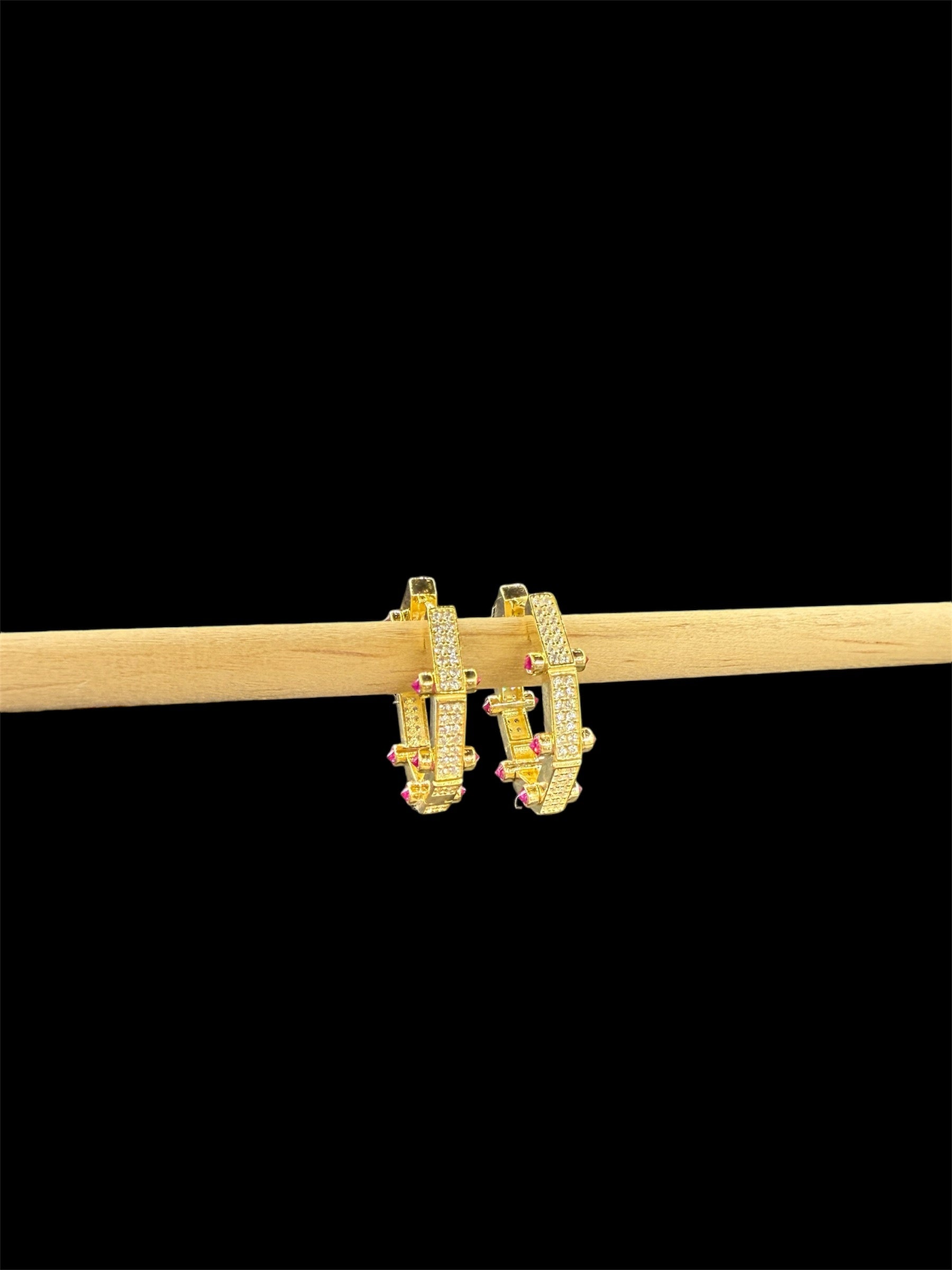 925 Ayar Gümüş Üzeri Altın Kaplama | Güneş Parıltısı Küpeler