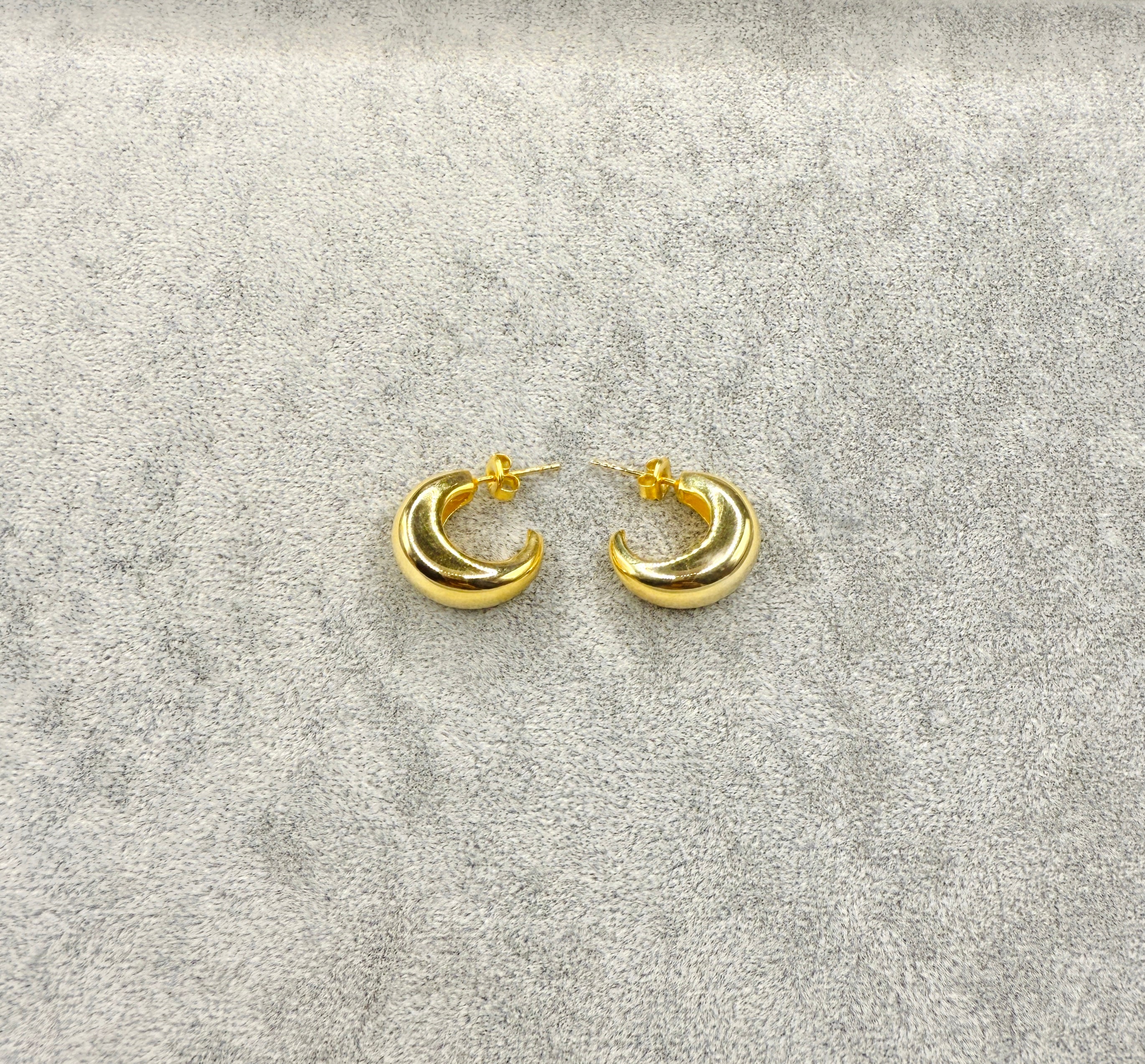 925 Ayar İthal Gümüş Üzeri Altın Kaplama | Luna Küpe