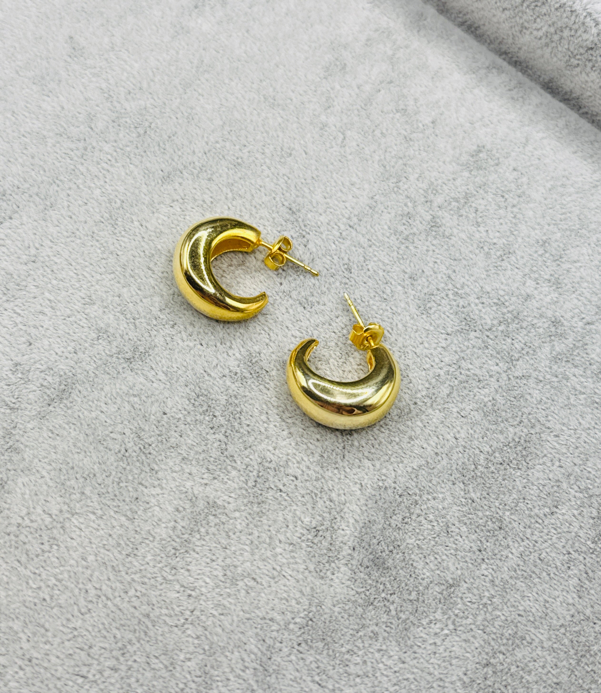 925 Ayar İthal Gümüş Üzeri Altın Kaplama | Luna Küpe