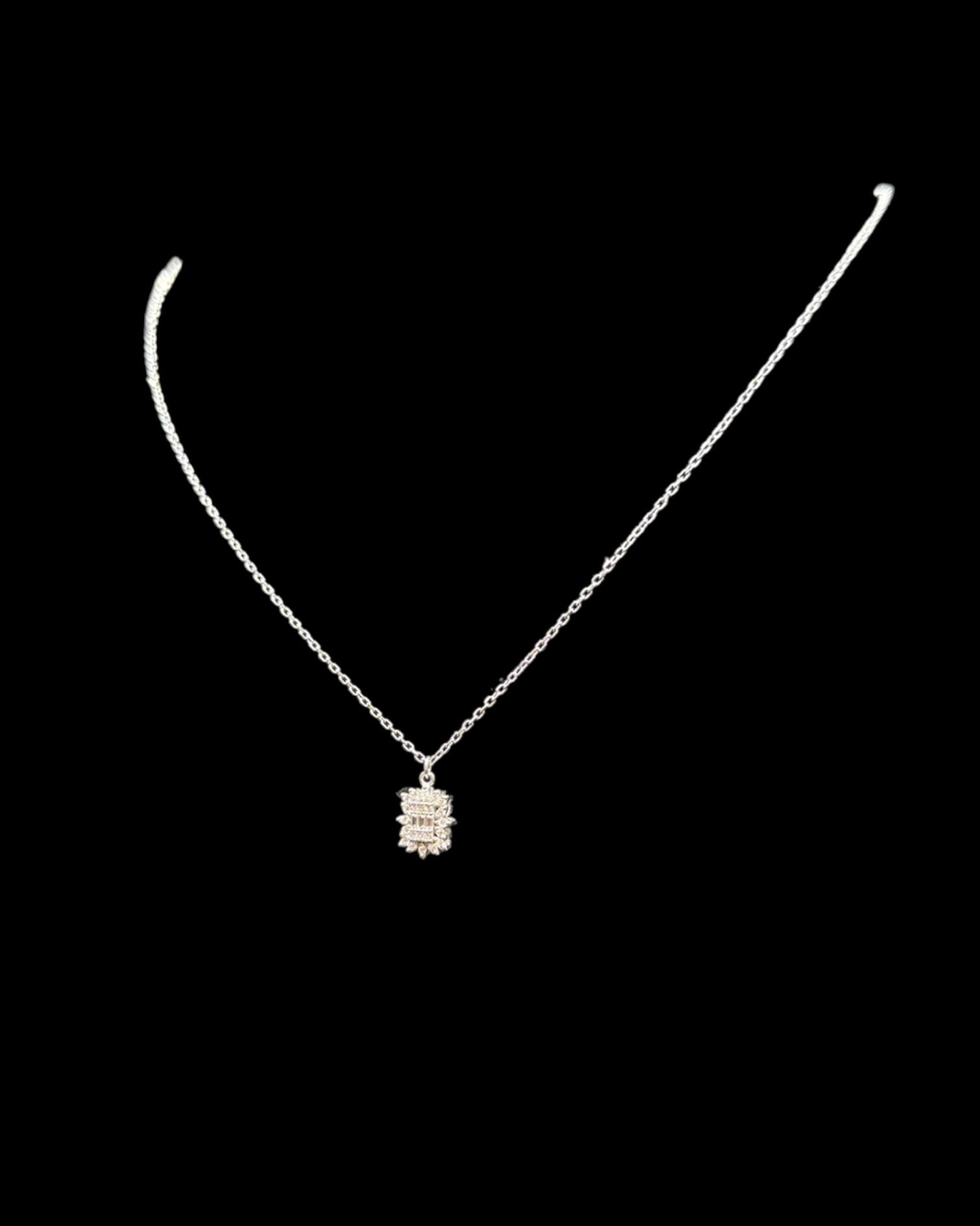 925 Ayar Gümüş Üzeri Altın Kaplama | Baget Çiçek Kolye