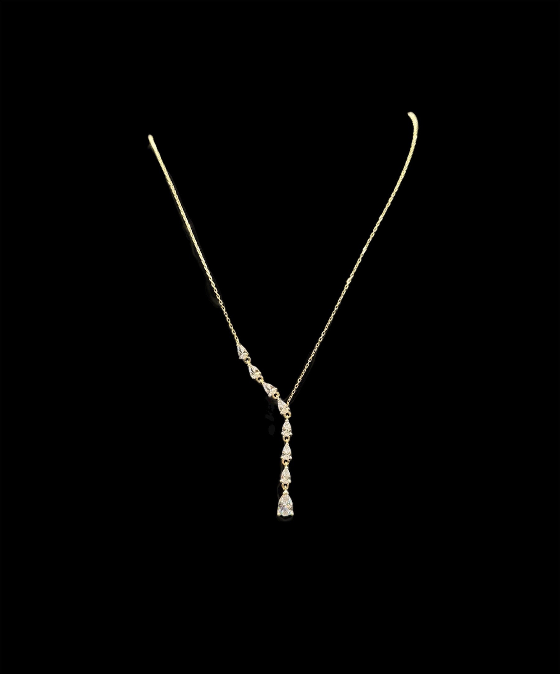 925 Ayar Gümüş Üzeri Altın Kaplama | Işık Damlası Yolu Kolye