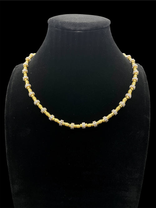 925 Ayar Gümüş Üzeri Altın Kaplama | Işıltı Girdabı Kolye