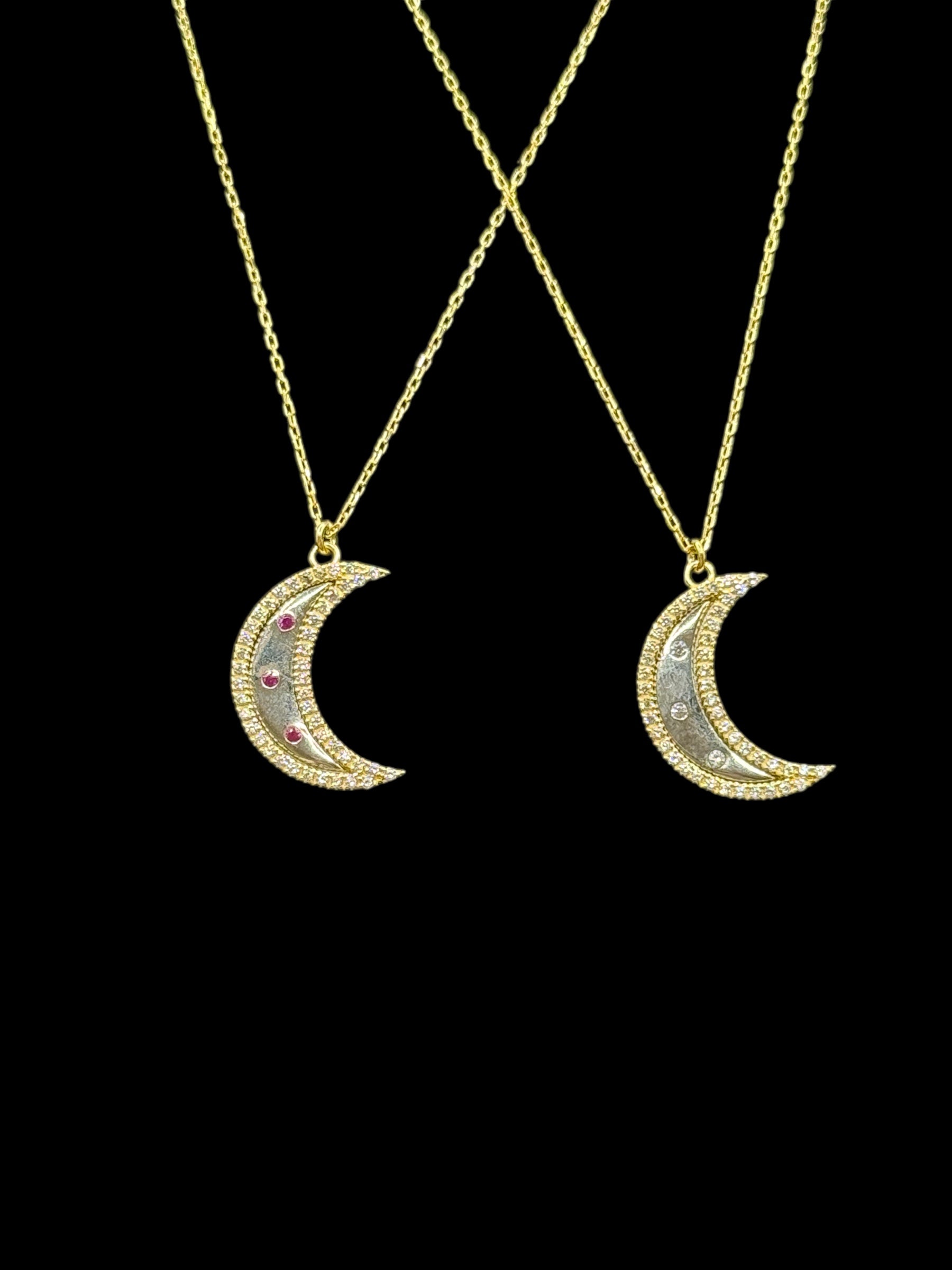 925 Ayar İthal Gümüş Üzeri Altın Kaplama | Hilal Kolye