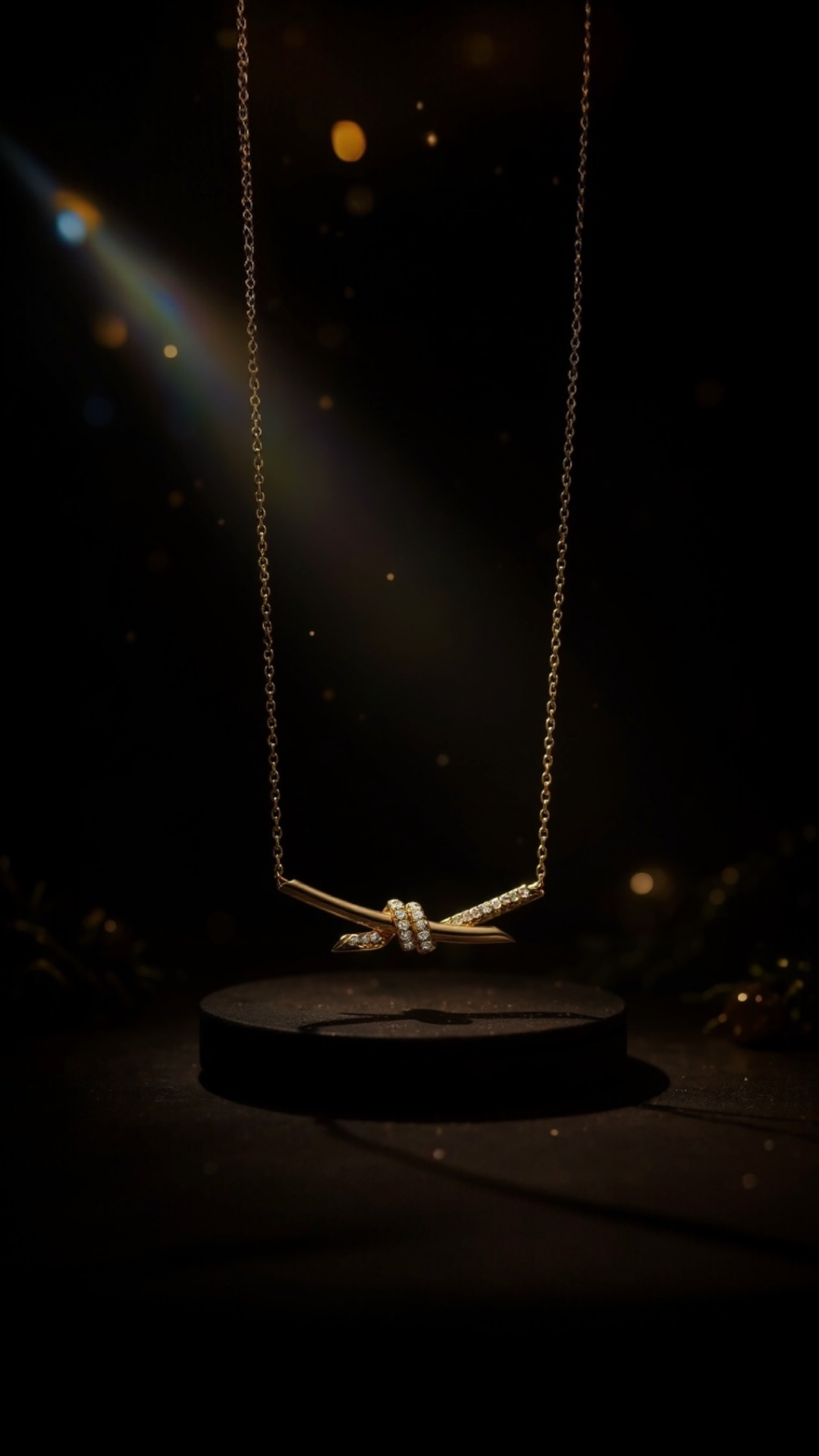 925 Ayar Gümüş Üzeri Altın Kaplama | Marka İthal Taşlı Tif Kolye