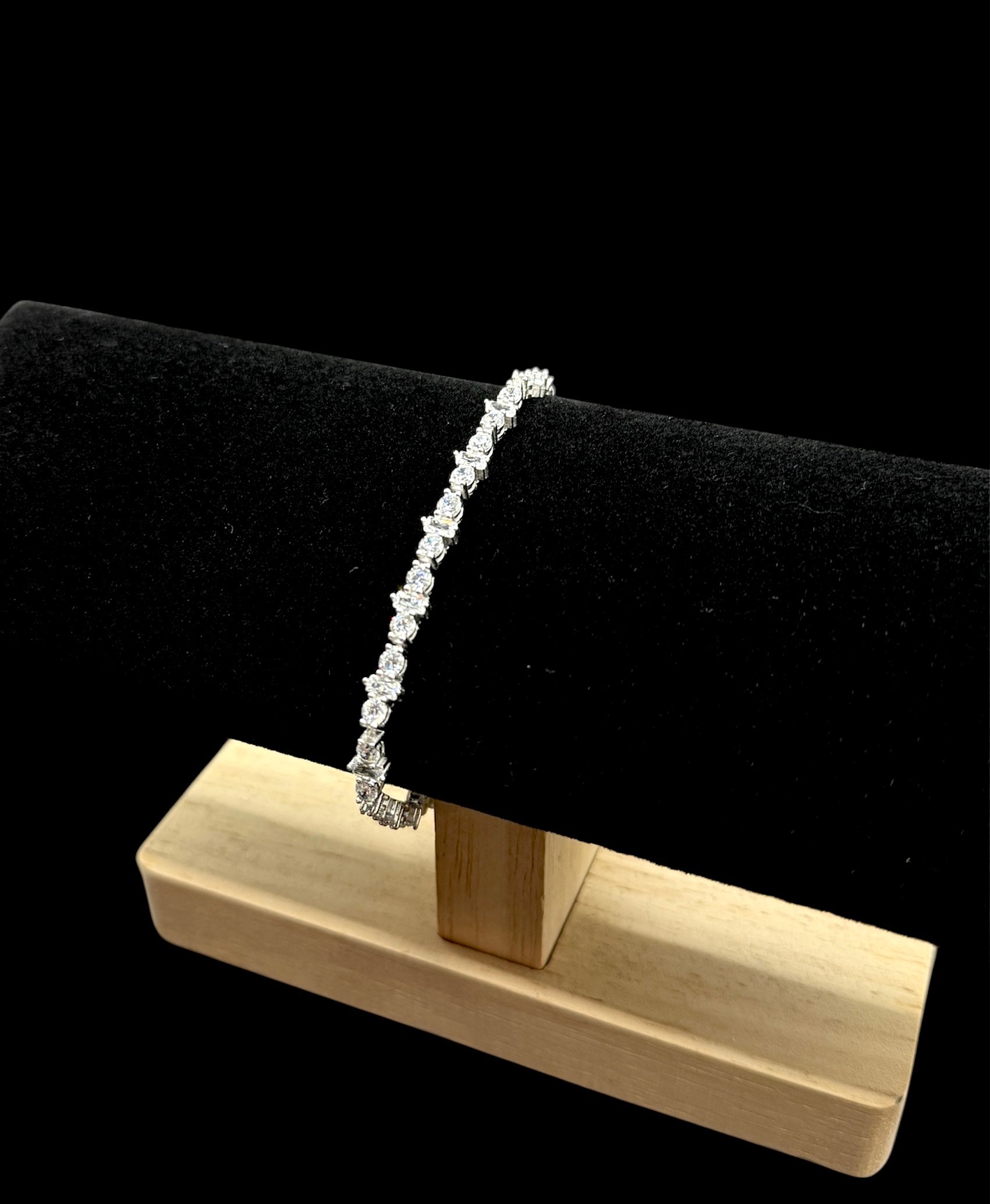 925 Ayar Gümüş Üzeri Altın Kaplama | Kristal Su Yolu Bileklik