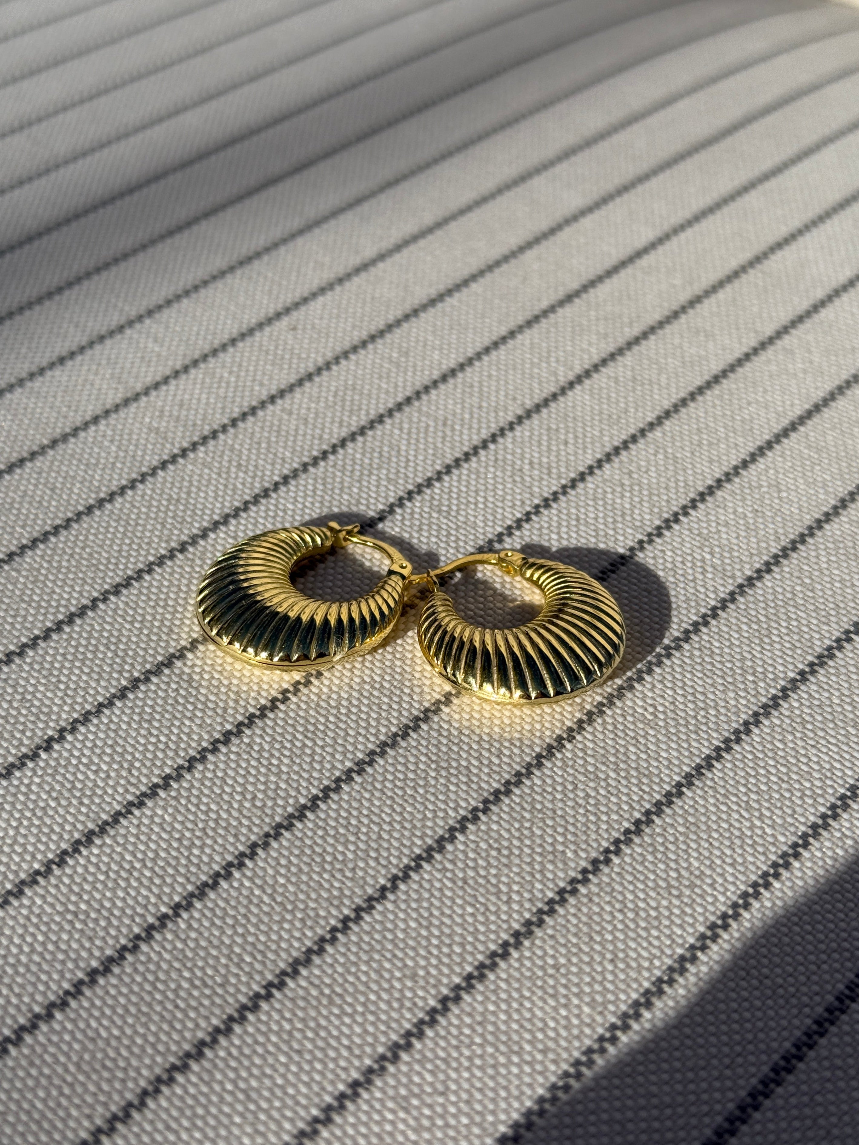 925 Ayar Gümüş Üzeri Altın Kaplama | Vintage Burgu Halka Küpe