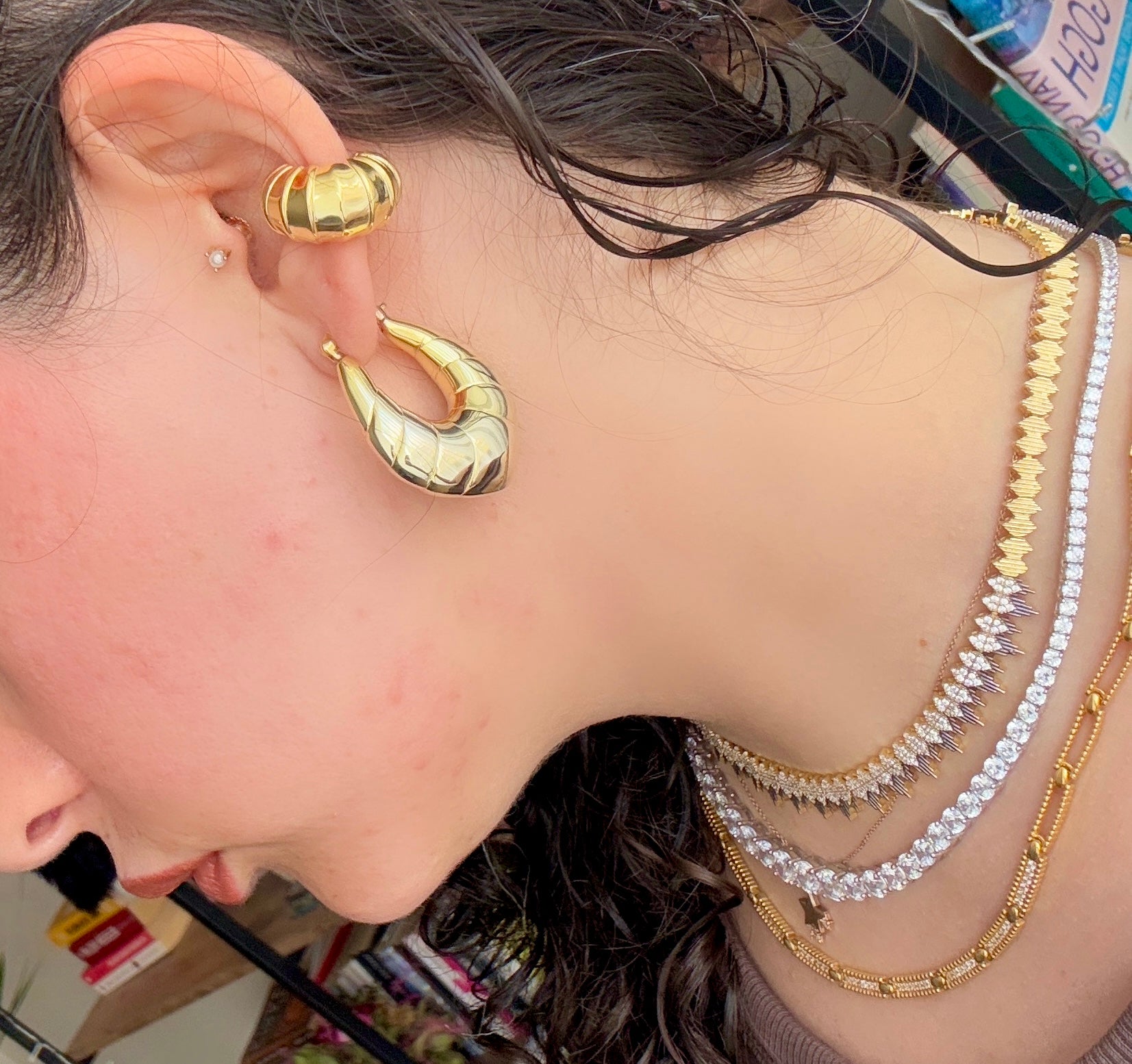925 Ayar İthal Gümüş Üzeri Altın Kaplama | Bukle Kıkırdak Küpe | Earcuff