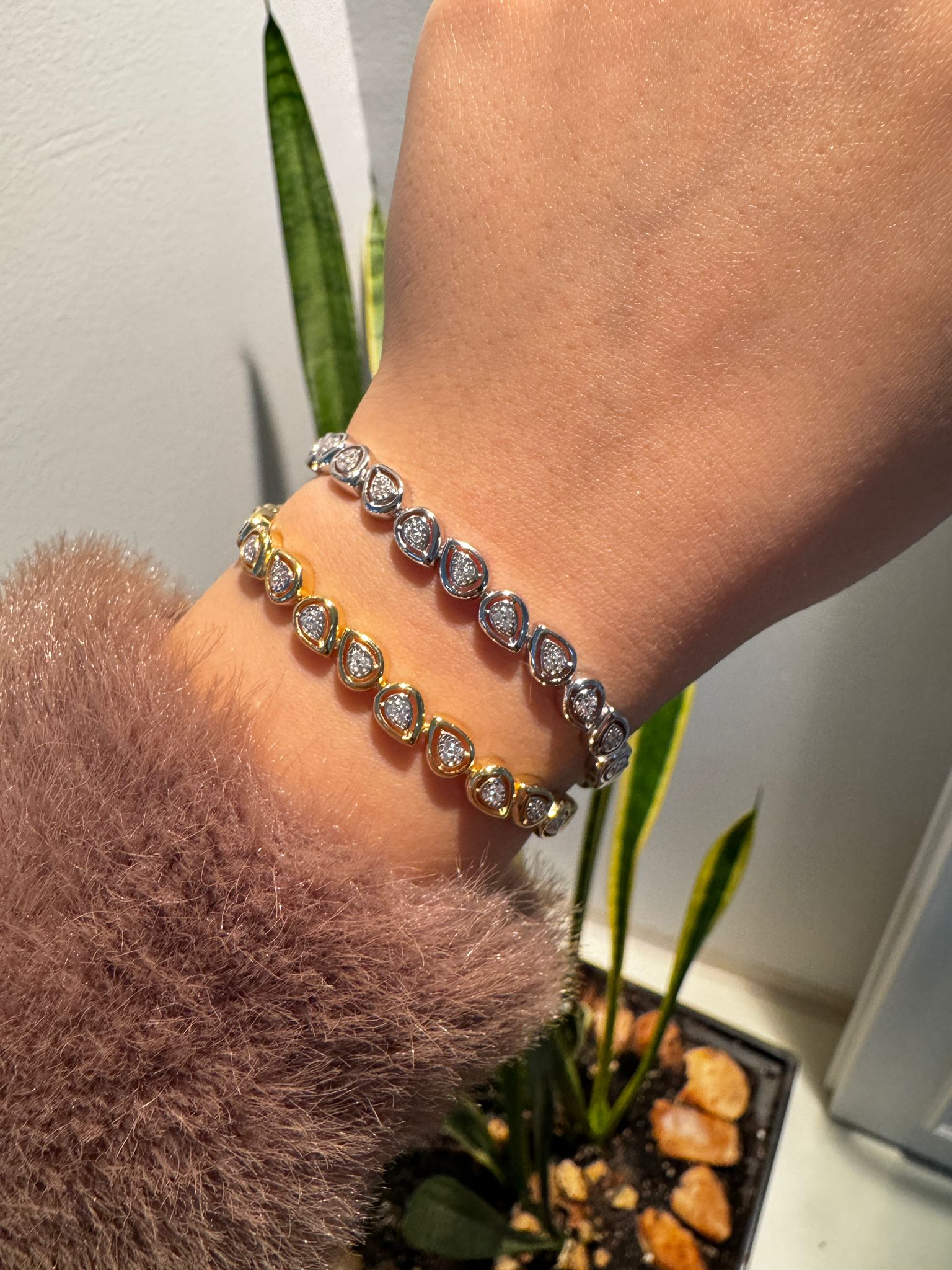 925 Ayar İthal Gümüş Üzeri Altın Kaplama | Damla Su Bileklik