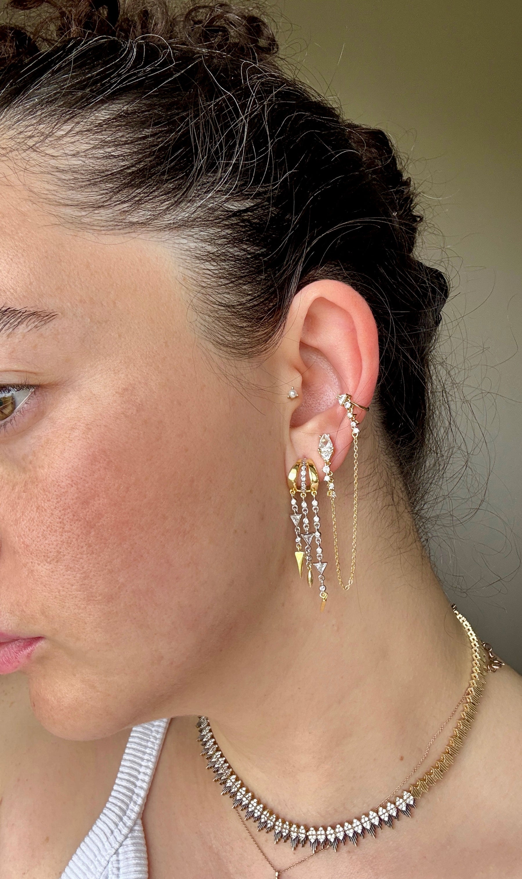 925 Ayar İthal Gümüş Üzeri Altın Kaplama | Damla Taşlı Earcuff'lu Küpe