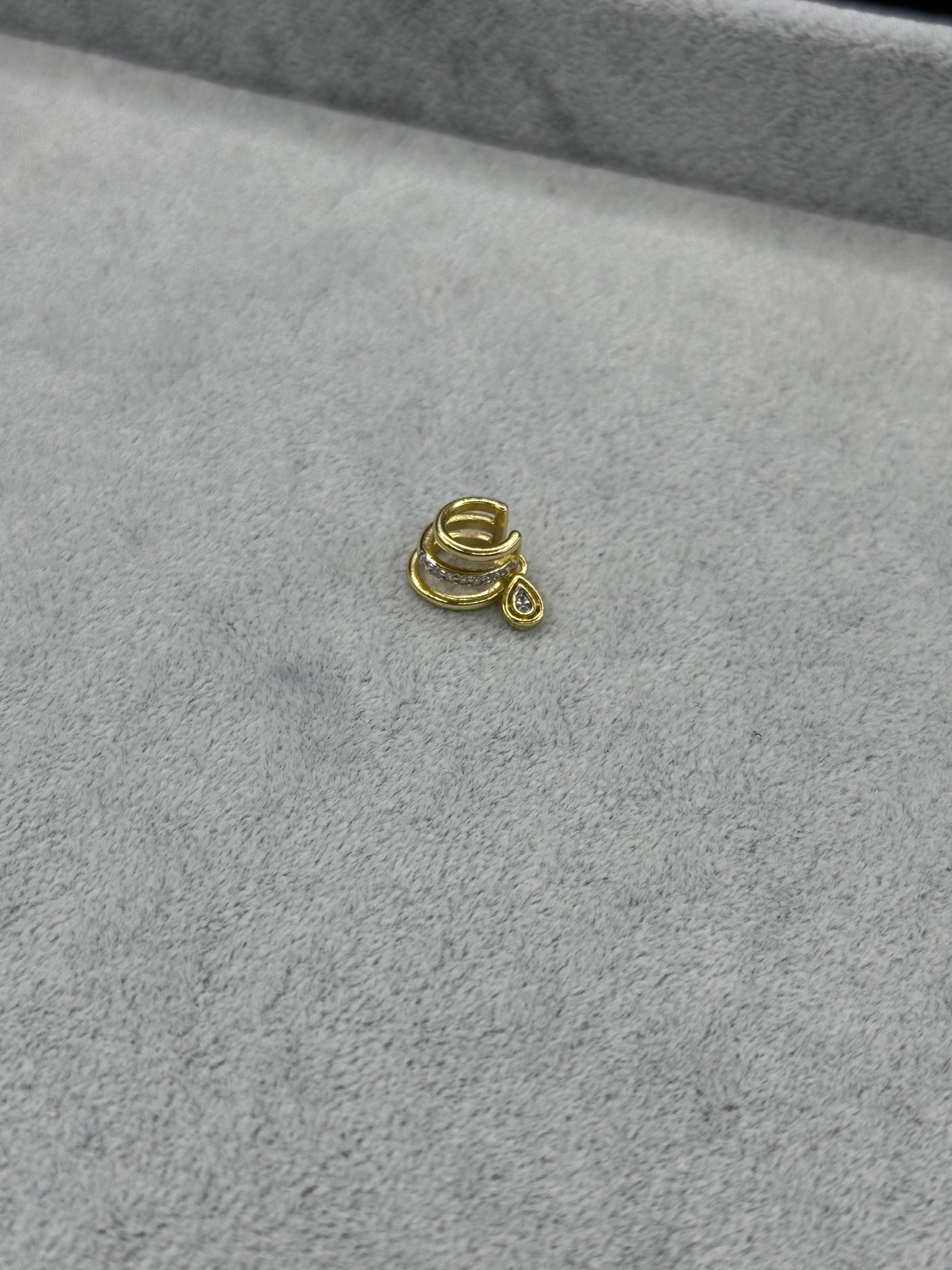925 Ayar İthal Gümüş Üzeri Altın Kaplama | Düz Halkalı Damla Taşlı Earcuff