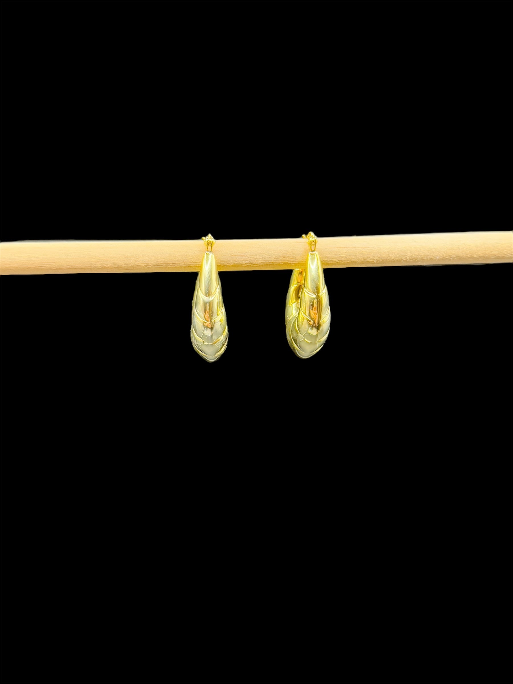 925 Ayar İthal Gümüş Üzeri Altın Kaplama | Gold Bukle Küpe 