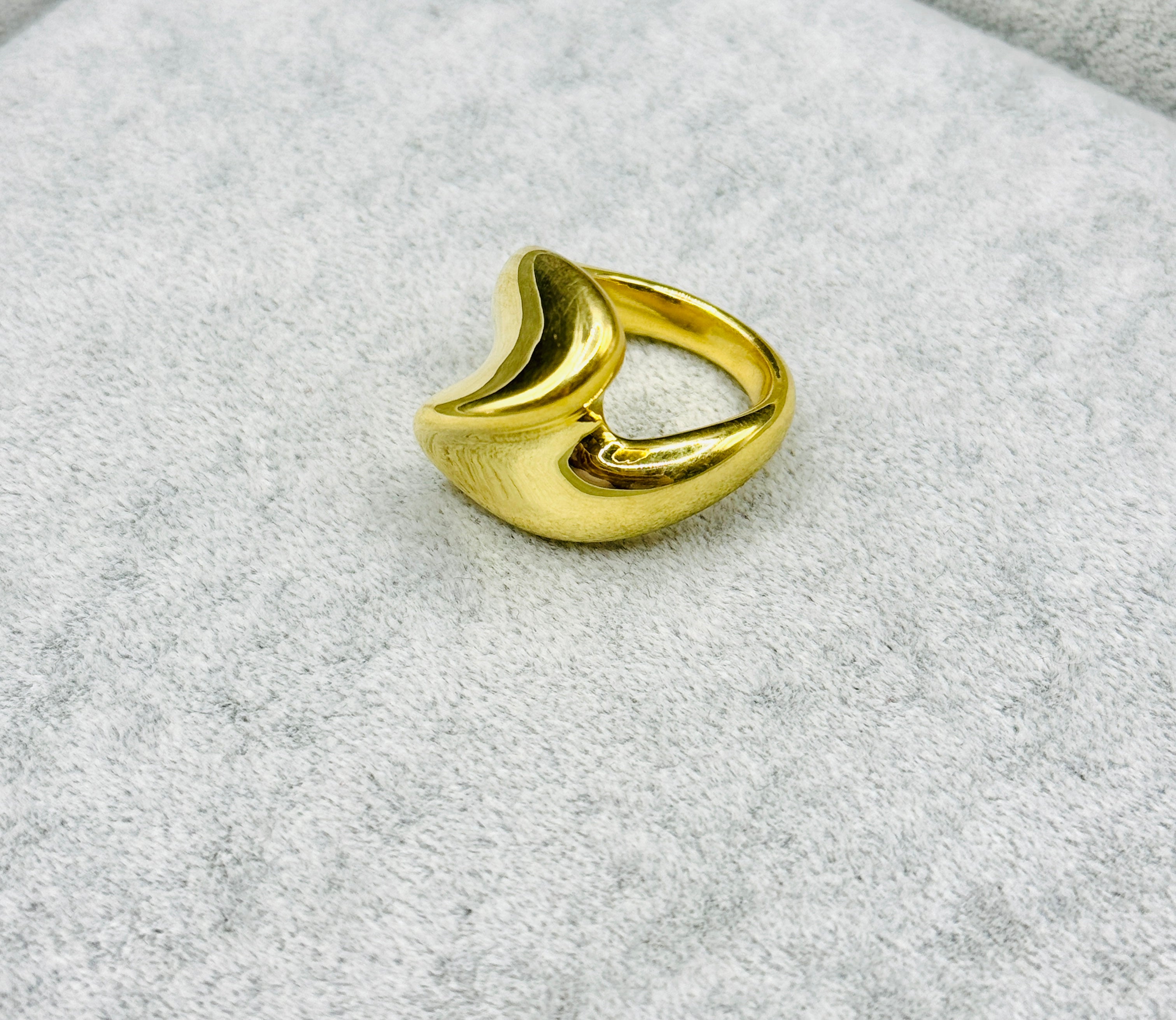 925 Ayar İthal Gümüş Üzeri Altın Kaplama | Nova Yüzük