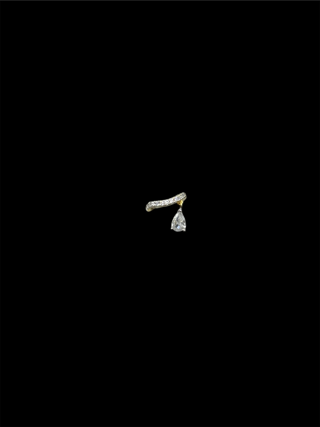 925 Ayar İthal Gümüş Üzeri Altın Kaplama |  Tüm Taşlı Damla Earcuff