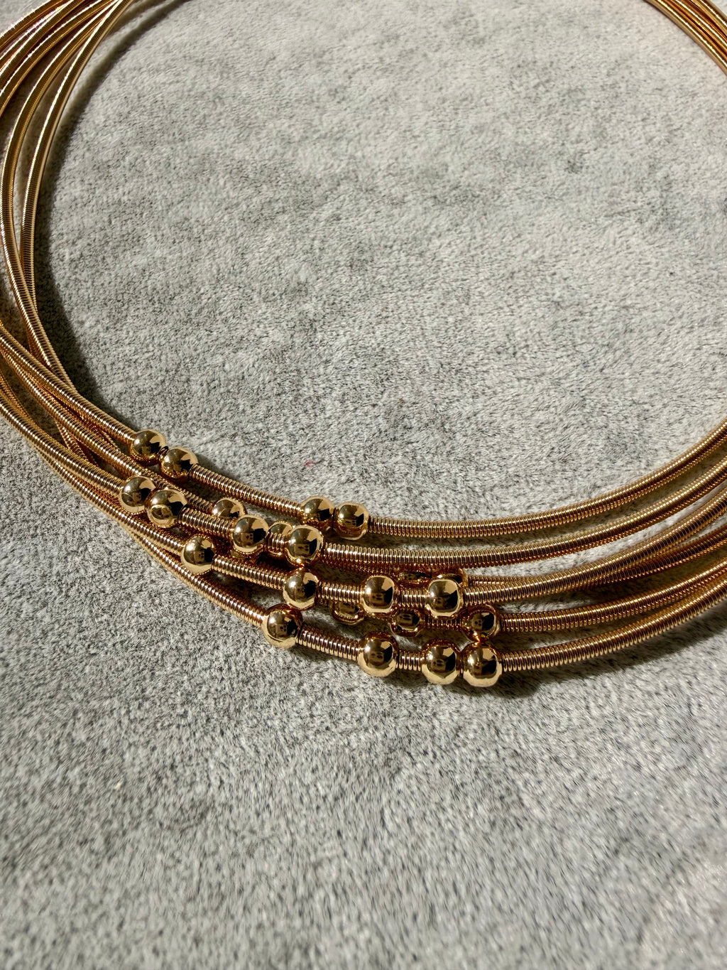 Çoklu İtalyan Tel Top Detaylı Choker VIP Kolye