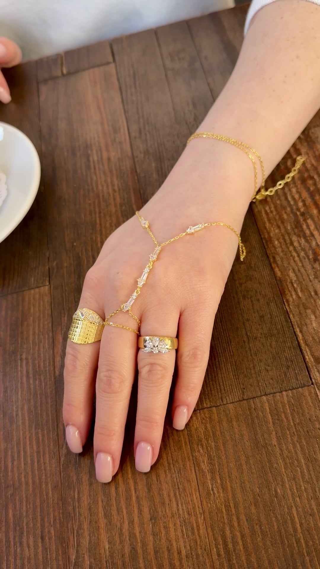 925 Ayar İthal Gümüş Üzeri Altın Kaplama | Taşlı Ok Şahmeran - El Zinciri