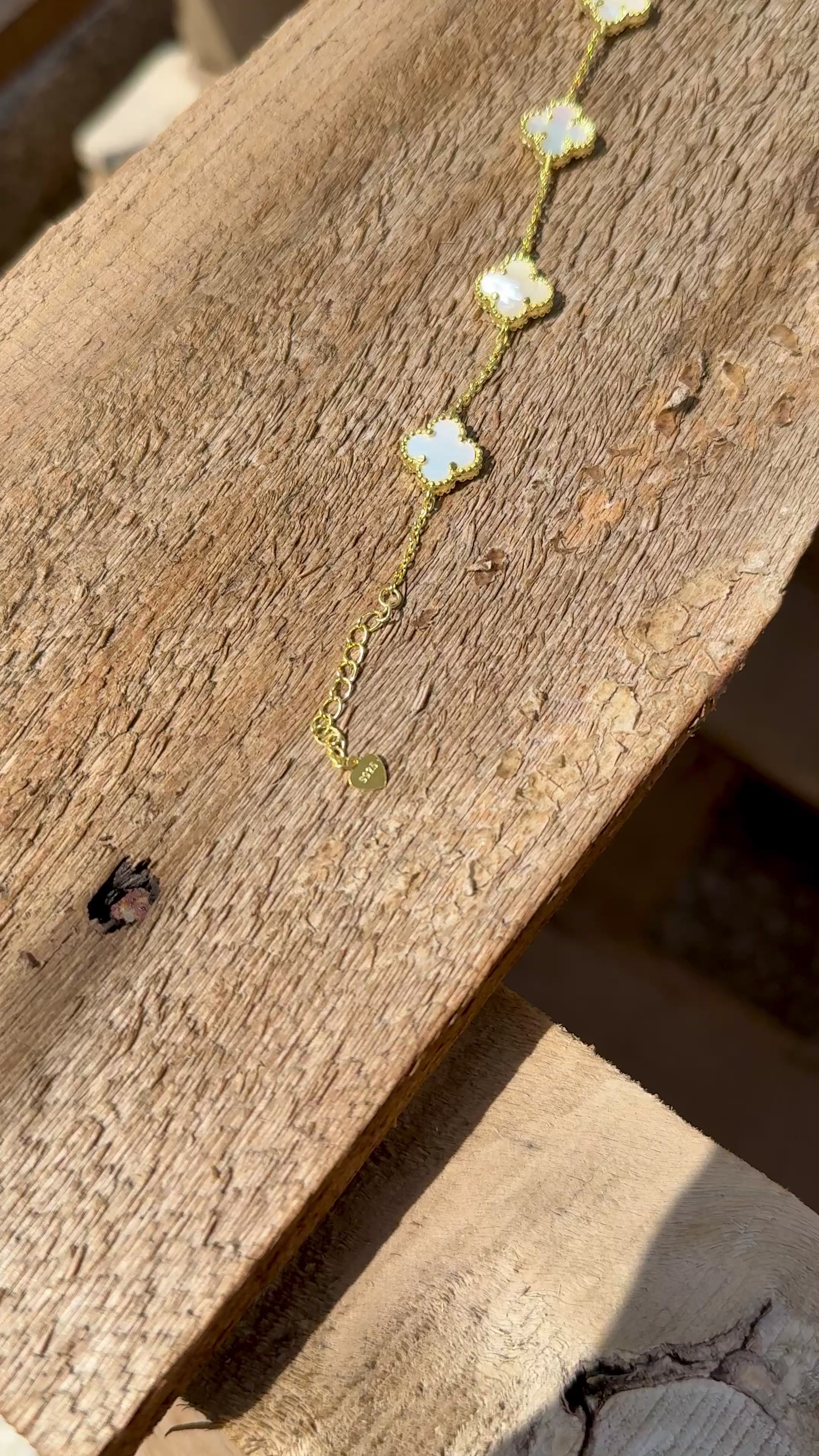 925 Ayar İthal Gümüş Üzeri Altın Kaplama | Marka İthal Yonca Bileklik